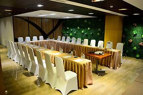 King Town Grand Hotel & Wedding Center