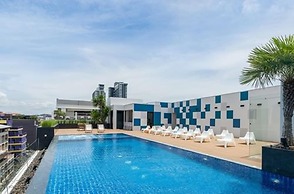 Sea Me Spring Tree Hotel - Adults only