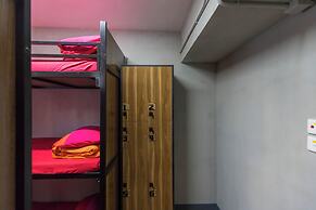 Check Inn HK - Hostel