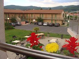 Abel Hotel