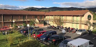 Abel Hotel