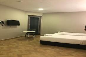 Worldview Grand Hotel