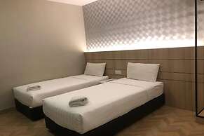 Worldview Grand Hotel