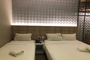 Worldview Grand Hotel