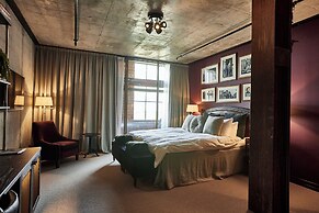 The Steam Hotel