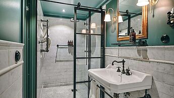 The Steam Hotel