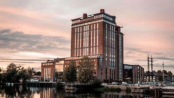 The Steam Hotel