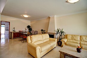 Villas2Go2 Albufeira Villa