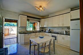 Villas2Go2 Albufeira Villa