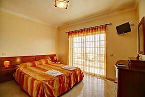 Villas2Go2 Albufeira Villa