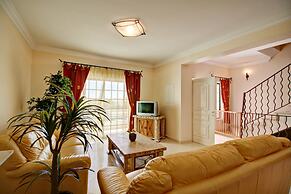Villas2Go2 Albufeira Villa