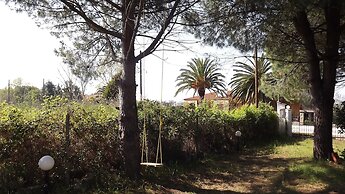 Pefka Studios & Apartments