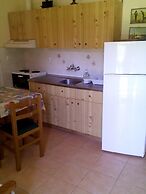 Pefka Studios & Apartments