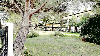 Pefka Studios & Apartments