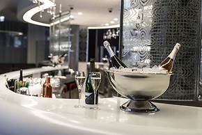 Aura Hotel - Adults Only