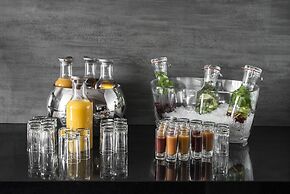 Aura Hotel - Adults Only