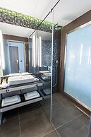 Aura Hotel - Adults Only