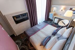 Aura Hotel - Adults Only