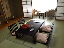 Breezbay Hotel & Resort Gero