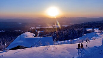 Palcall Tsumagoi Resort