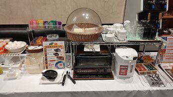 Tsuyama Central Hotel Town House