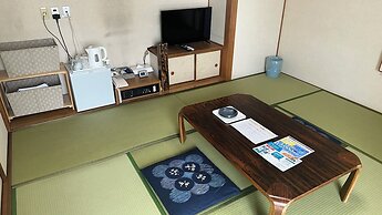 Hotel CROWN HILLS MIYOSHI