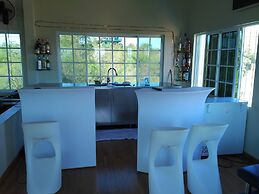 Negril Sky Blue Resorts