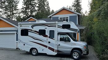 Riverfront Bed and Breakfast