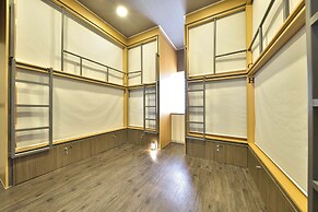 WITH U Hotel & Guesthouse