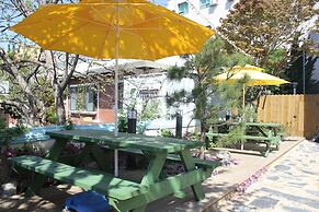 WITH U Hotel & Guesthouse