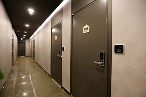 WITH U Hotel & Guesthouse