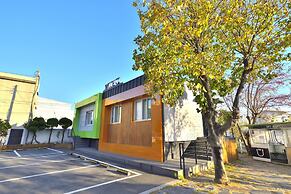 WITH U Hotel & Guesthouse