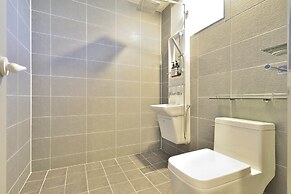 WITH U Hotel & Guesthouse