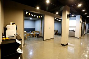 WITH U Hotel & Guesthouse