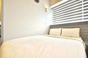 WITH U Hotel & Guesthouse