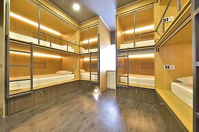 WITH U Hotel & Guesthouse