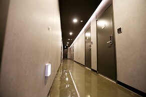 WITH U Hotel & Guesthouse