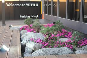 WITH U Hotel & Guesthouse