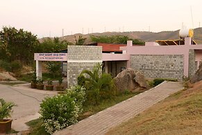 KSTDC Hotel Mayura Yatrinivas