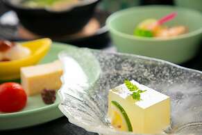 Yufuin Ryoan Wazanhou