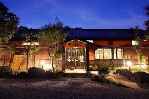 Yufuin Ryoan Wazanhou