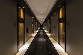 Cresco Hotel Buriram