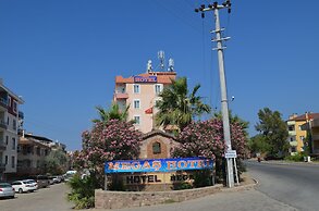 Megas Hotel