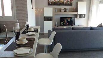 APARTMENTSUITESPAIN ATIC PANORAMIC BEACH