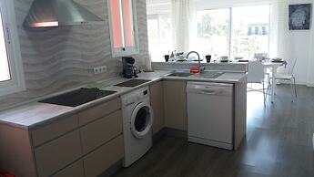 APARTMENTSUITESPAIN ATIC PANORAMIC BEACH