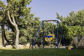 Antonoglou Beach Villas, Gennadi