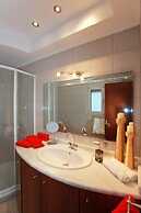 Antonoglou Beach Villas, Gennadi