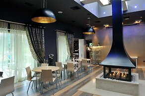 Sani Polyastron Hotel & Spa