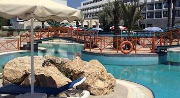 Angelos Beach Hotel