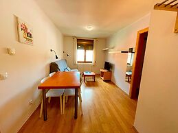 Apartamentos Pantebre 3000